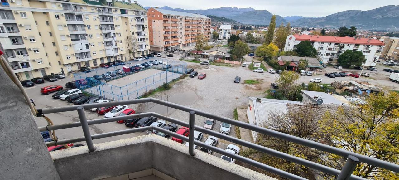 Apartman Velimir Stari Aerodrom Podgorica Bagian luar foto